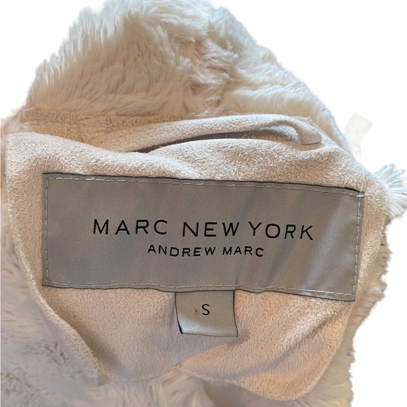 Marc New York Andrew Mark Cream Faux Fur Neutral Open Face Soft Luxe Vest - Picture 9 of 11